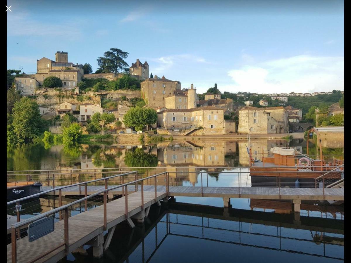 Bed and Breakfast Maison Delmas Puy-l'Eveque Экстерьер фото