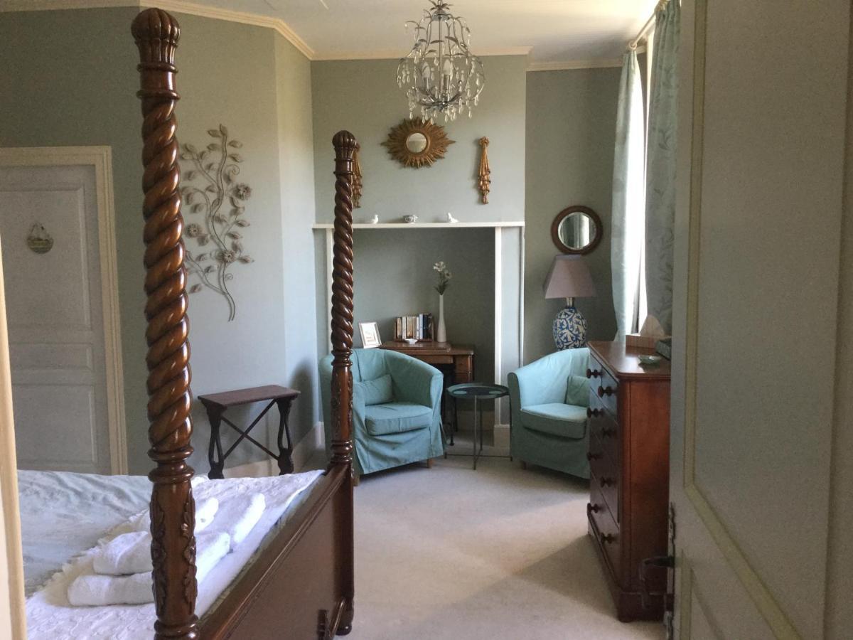 Bed and Breakfast Maison Delmas Puy-l'Eveque Экстерьер фото