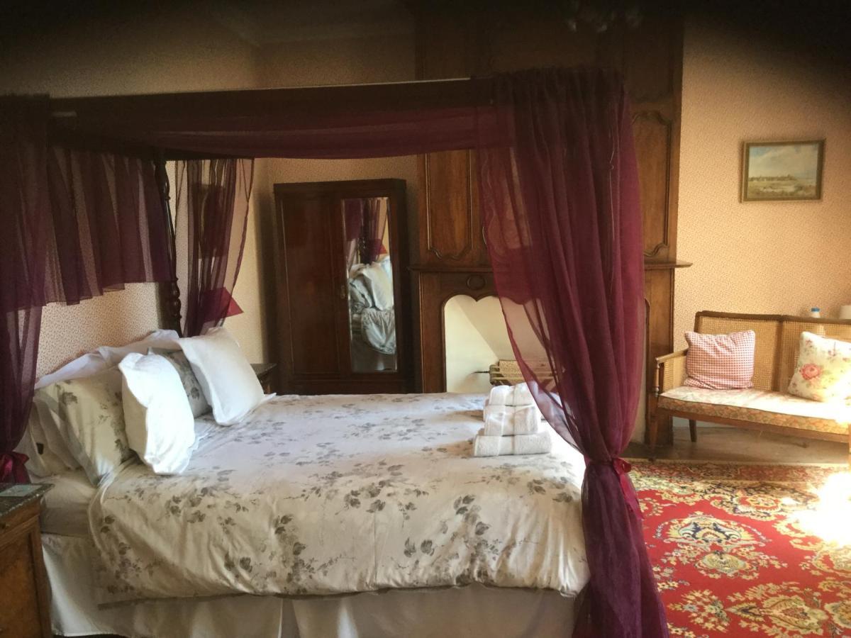 Bed and Breakfast Maison Delmas Puy-l'Eveque Экстерьер фото